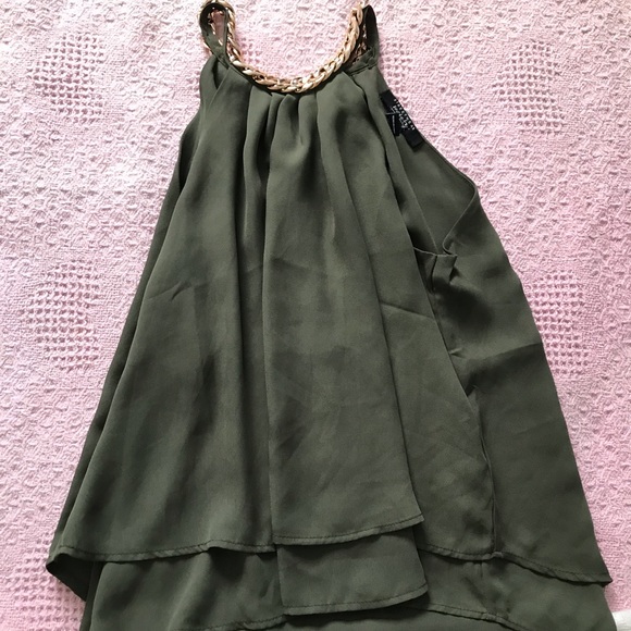 Halter top - Picture 3 of 3